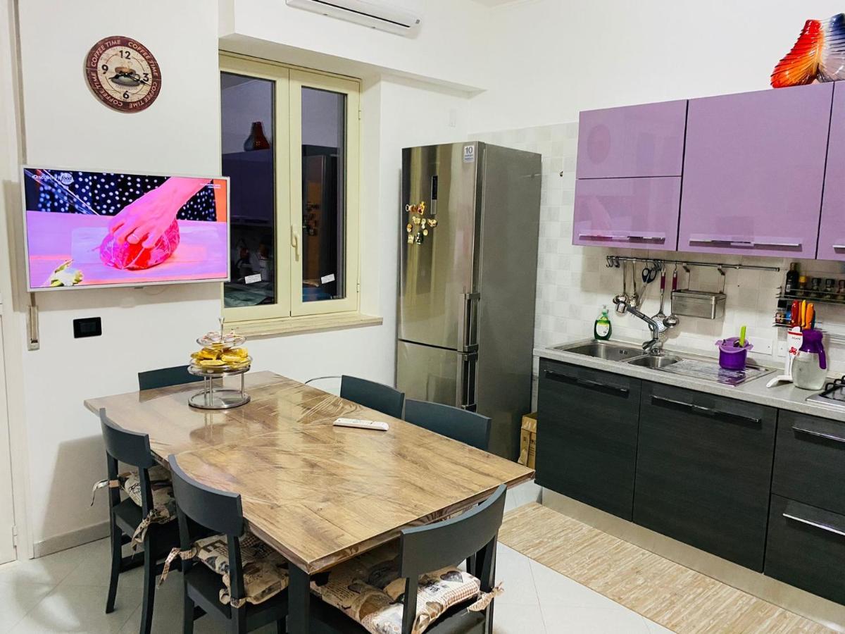B E B Le Terrazze Sul Mare Bed & Breakfast กาตันซาโร ภายนอก รูปภาพ