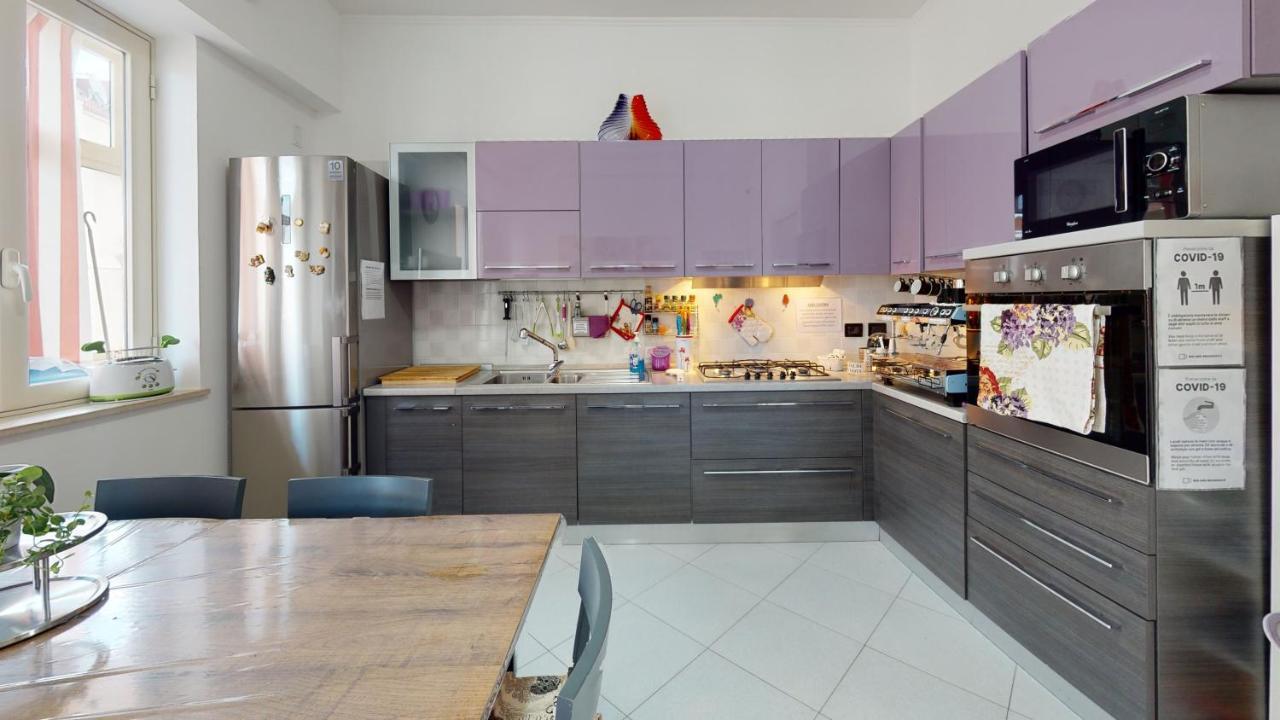 B E B Le Terrazze Sul Mare Bed & Breakfast กาตันซาโร ภายนอก รูปภาพ